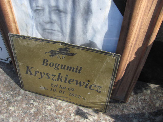 Ewa Kryszkiewicz 1955 Ząbki Św. Trójcy - Grobonet - Wyszukiwarka osób pochowanych