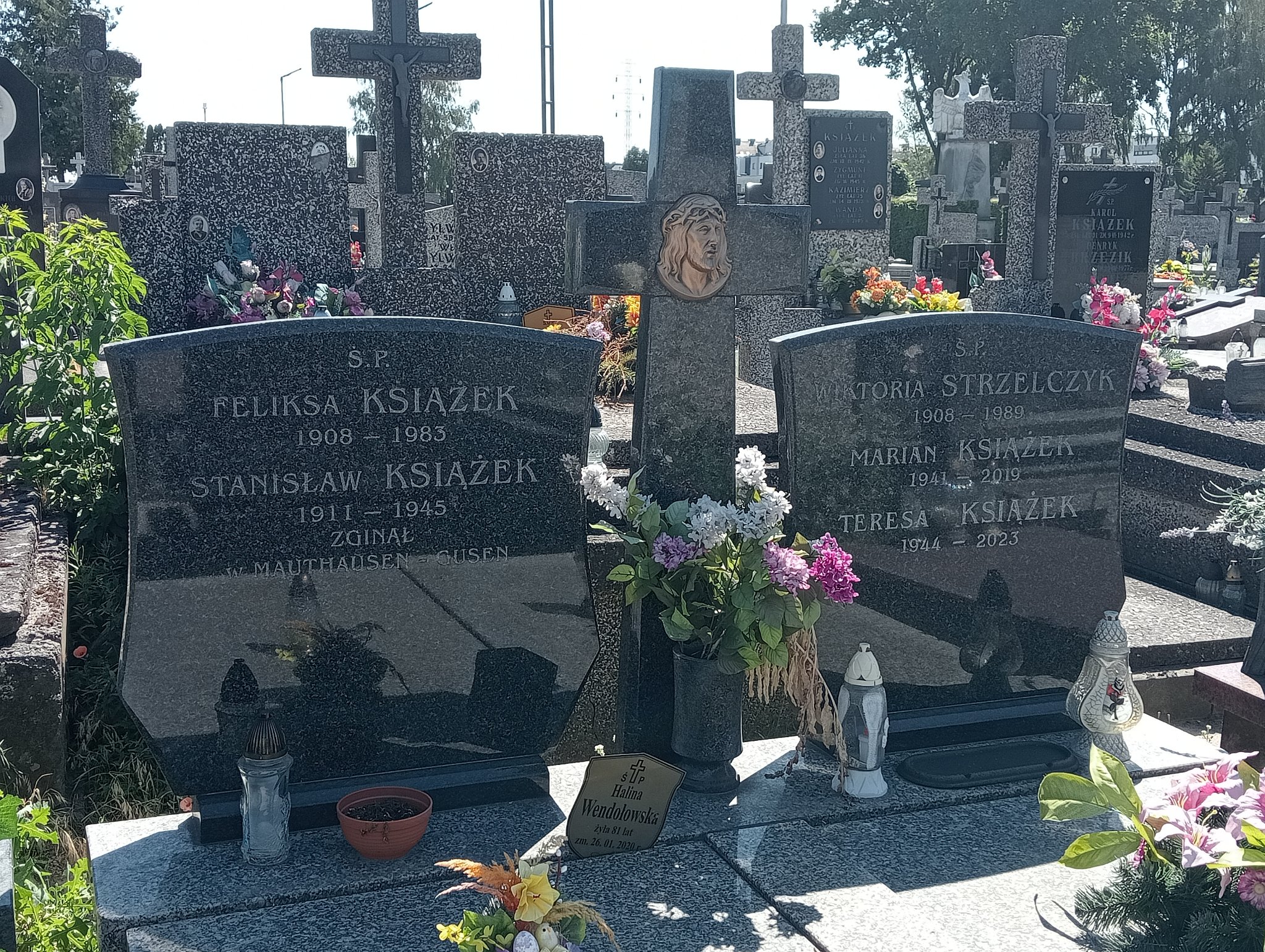 Wiktoria Strzelczyk 1908 Ząbki Św. Trójcy - Grobonet - Wyszukiwarka osób pochowanych