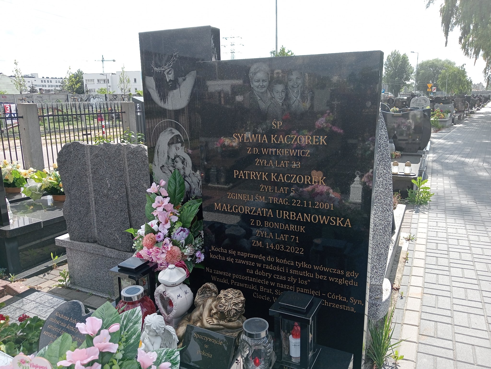 Sylwia Beata Kaczorek 1978 Ząbki Św. Trójcy - Grobonet - Wyszukiwarka osób pochowanych