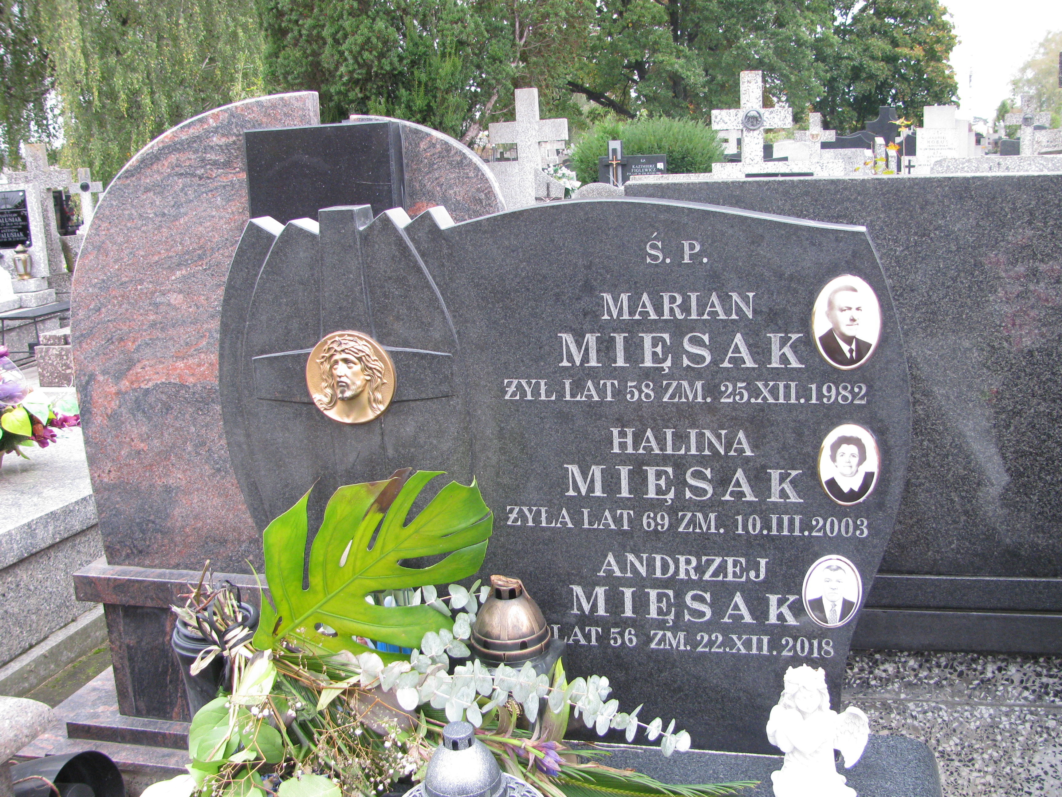 Marian Jan Mięsak 1925 Ząbki Św. Trójcy - Grobonet - Wyszukiwarka osób pochowanych