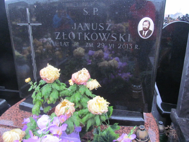 Janusz Czesław Złotkowski 1939 Ząbki Św. Trójcy - Grobonet - Wyszukiwarka osób pochowanych