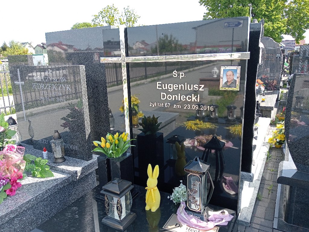 Eugeniusz Doniecki 1948 Ząbki Św. Trójcy - Grobonet - Wyszukiwarka osób pochowanych