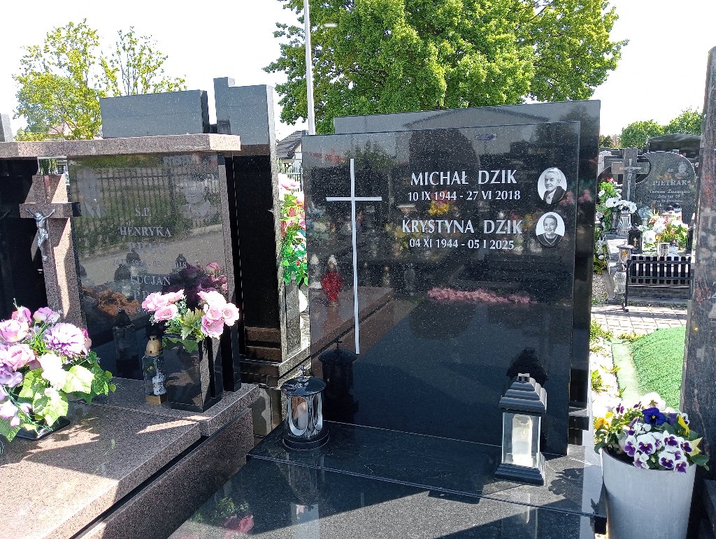 Michał Dzik 1944 Ząbki Św. Trójcy - Grobonet - Wyszukiwarka osób pochowanych